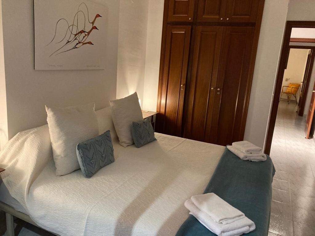 Apartmán Golden Bay Roses Exteriér fotografie